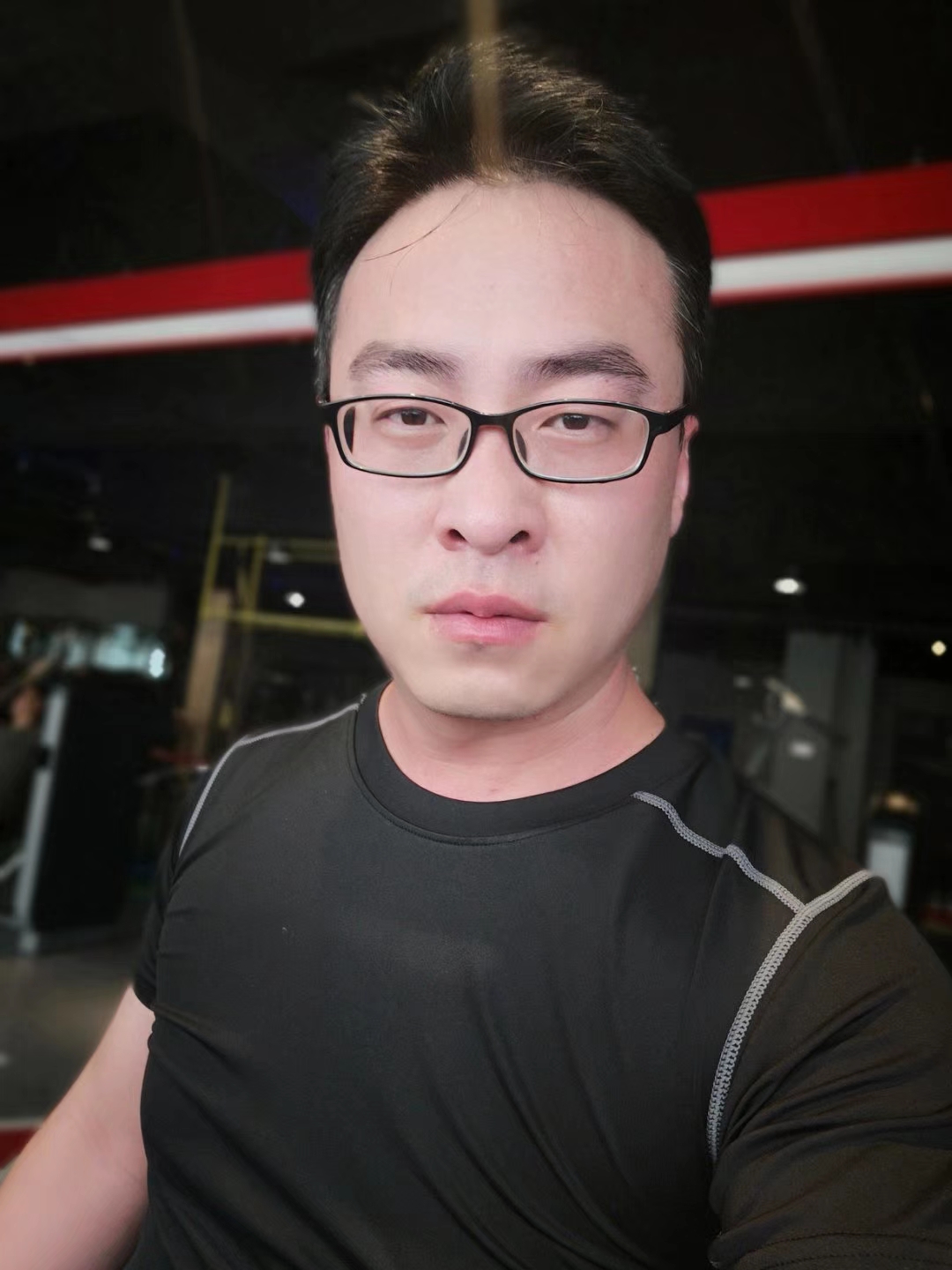 找搭子
