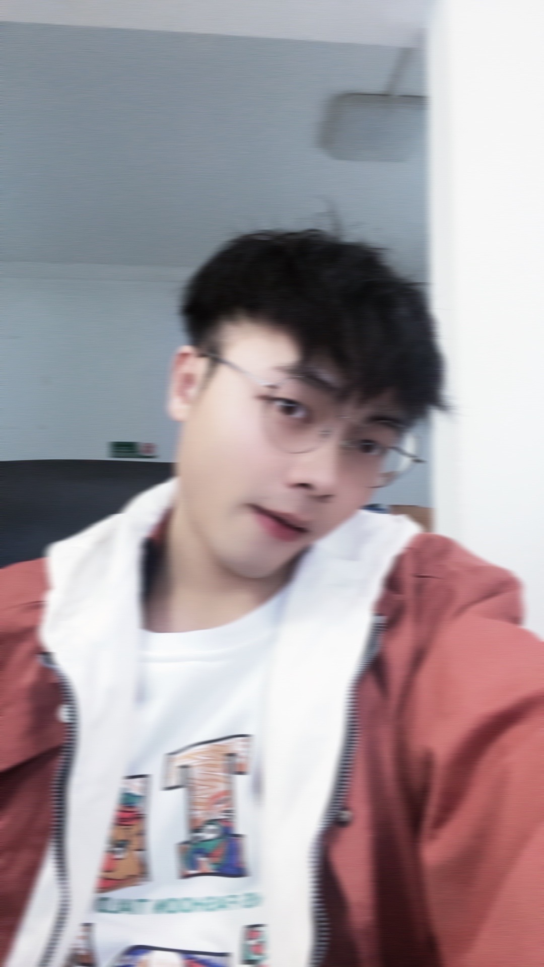 找搭子