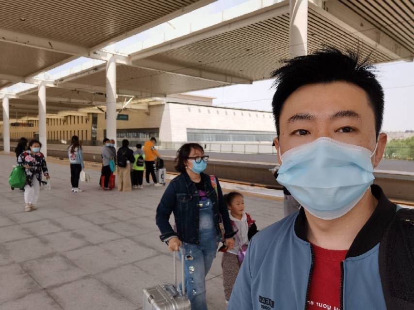 找搭子