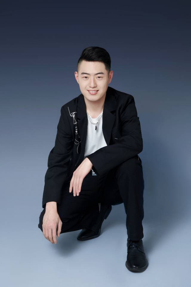 找搭子