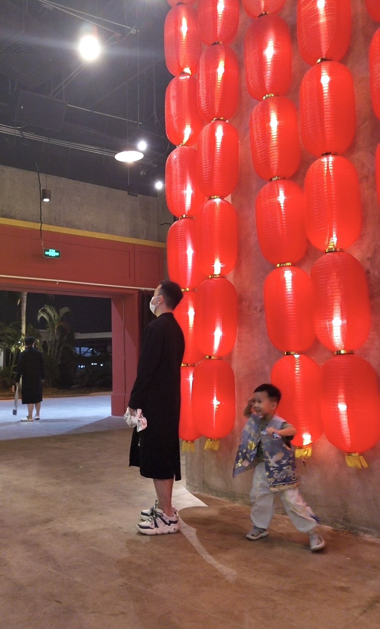 找搭子