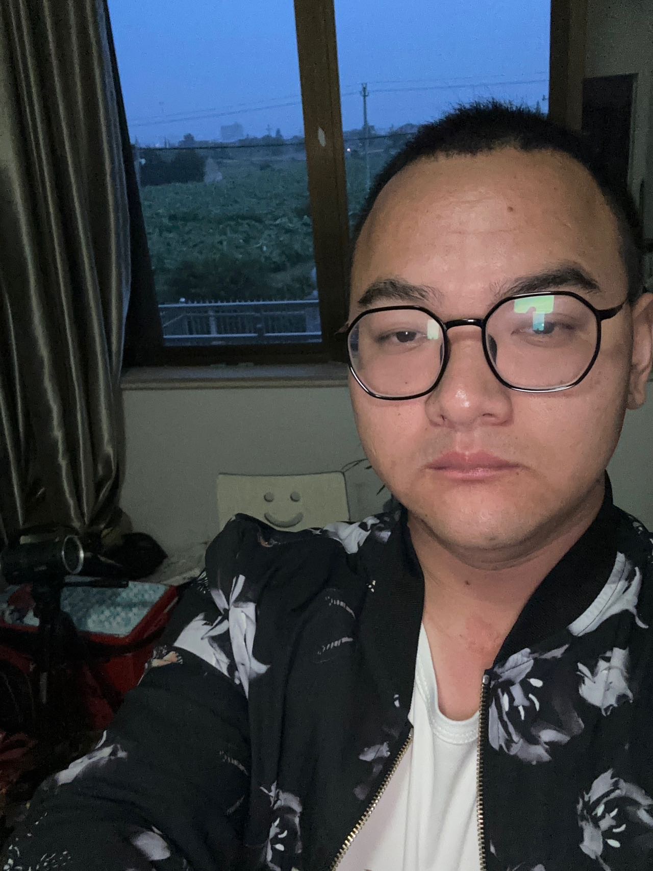 找搭子