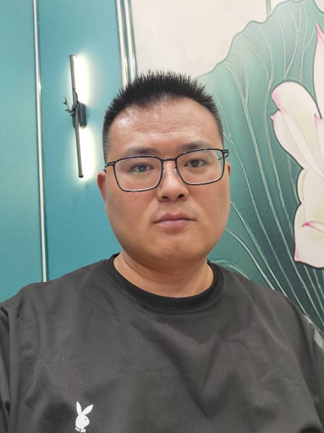 找搭子