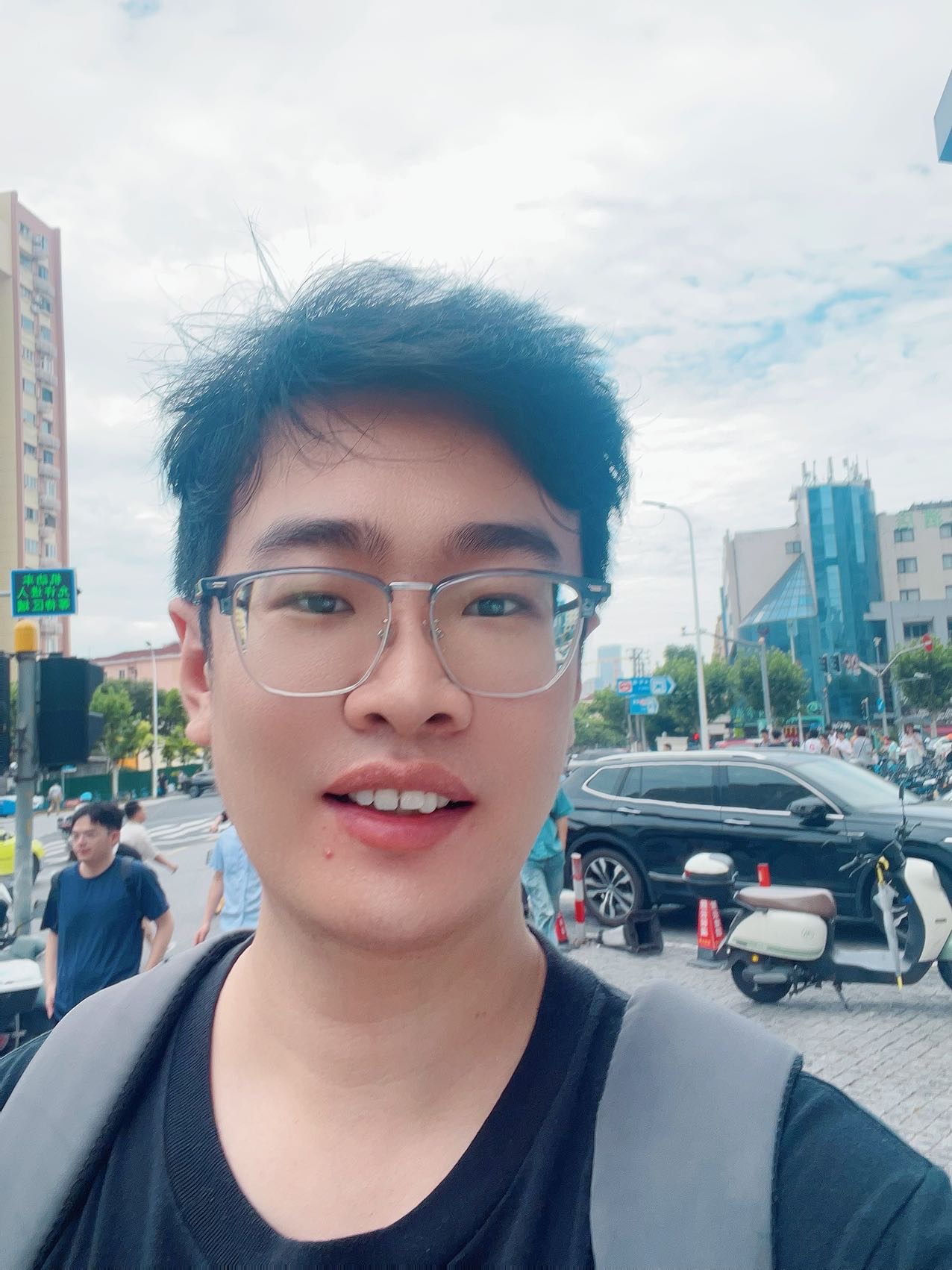 找搭子