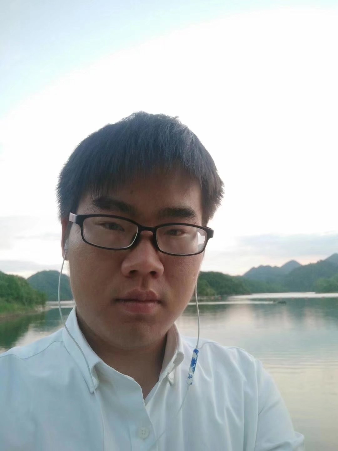 找搭子