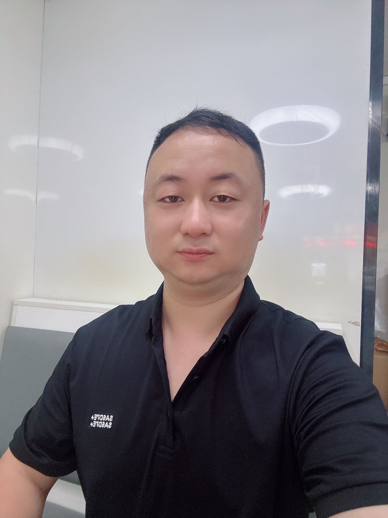 找搭子