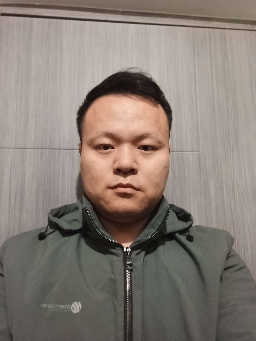 找搭子