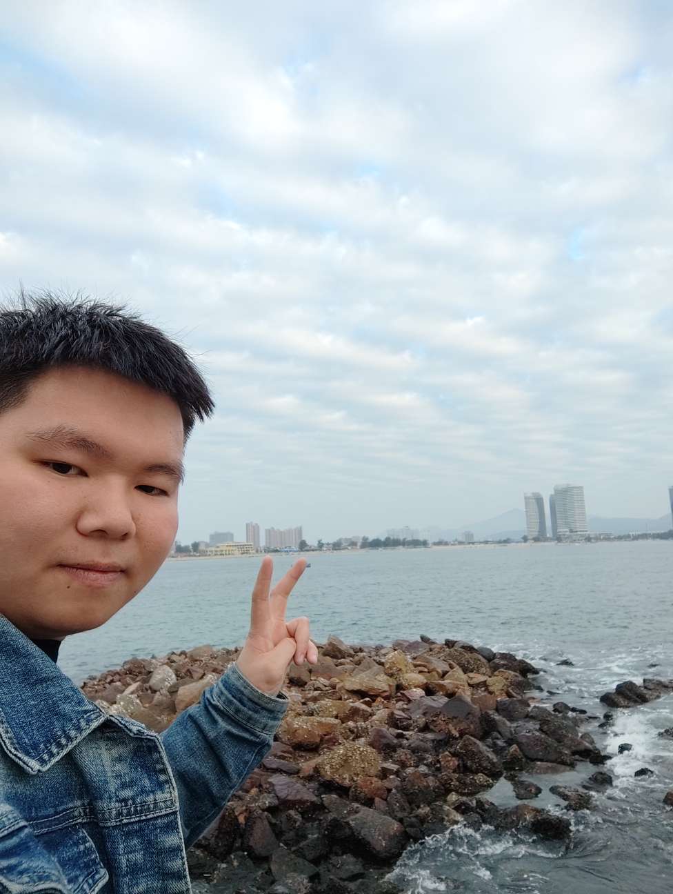 找搭子