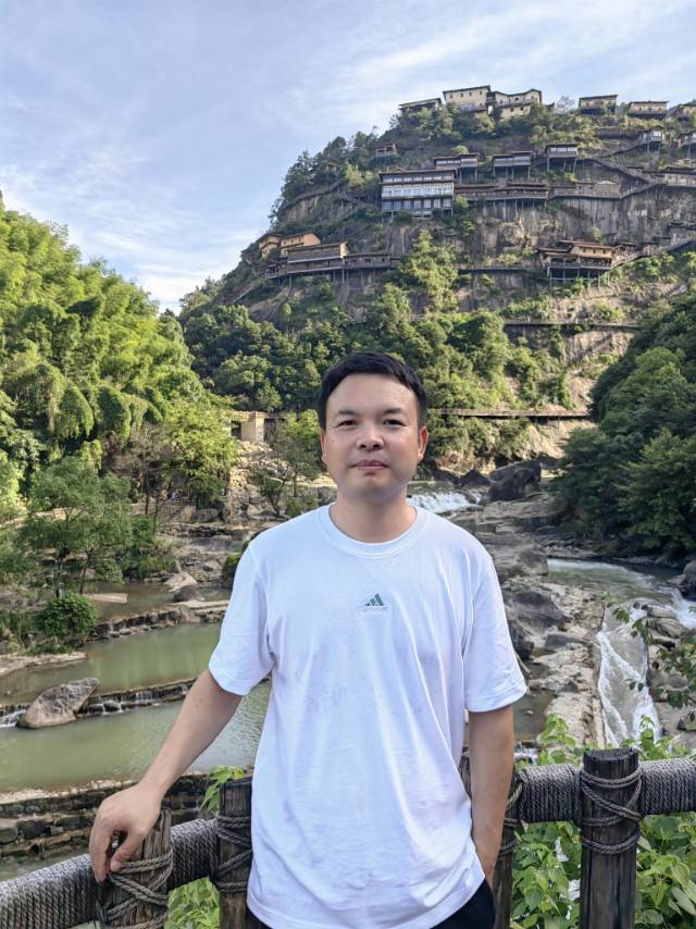 找搭子