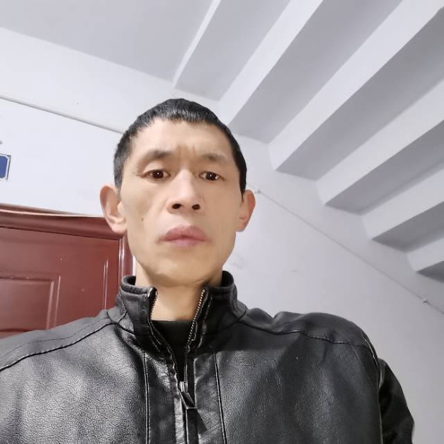 找搭子