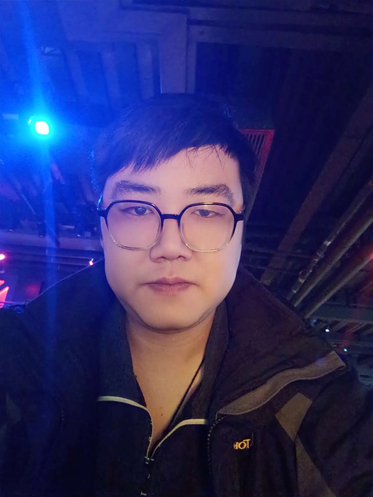 找搭子