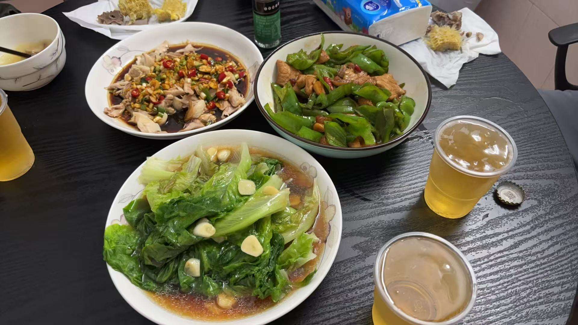 找搭子