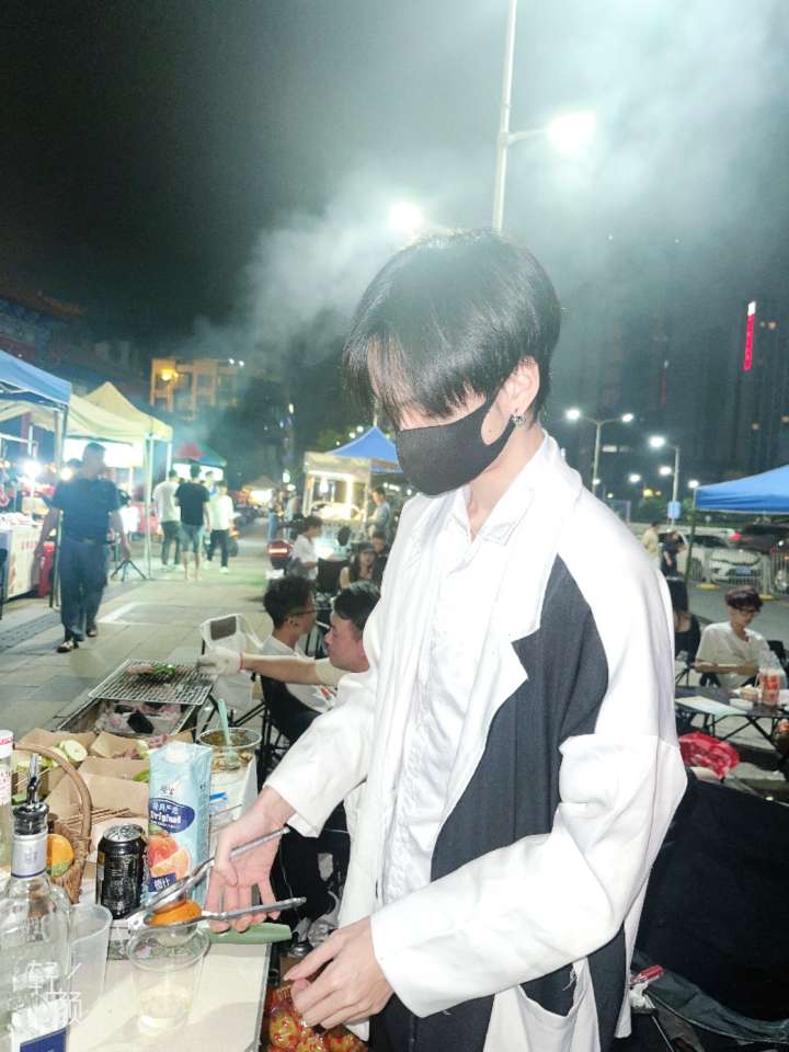 找搭子