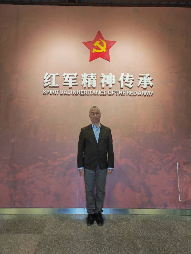 找搭子
