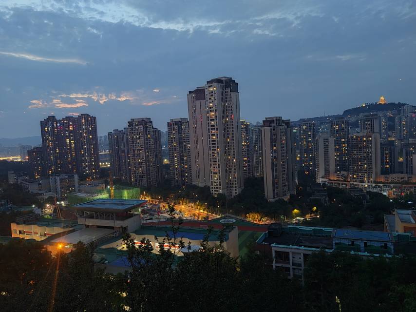找搭子