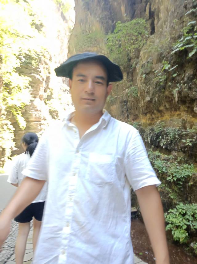 找搭子