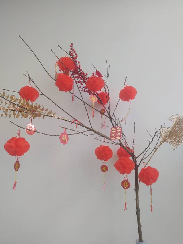 找搭子