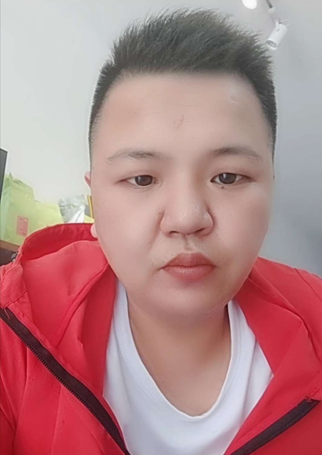 找搭子