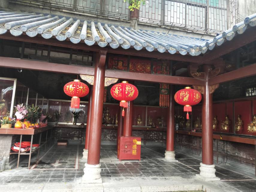 找搭子