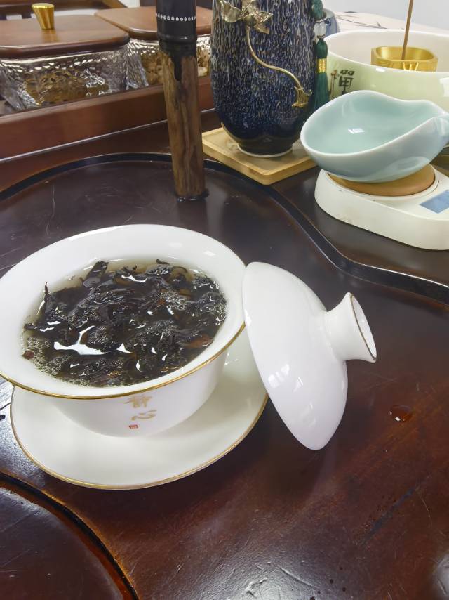 找搭子