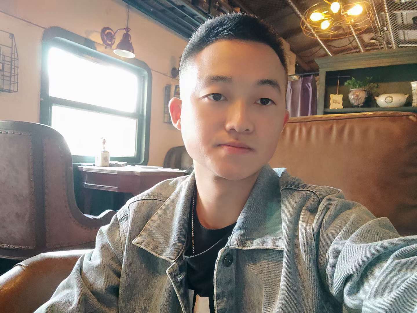 找搭子