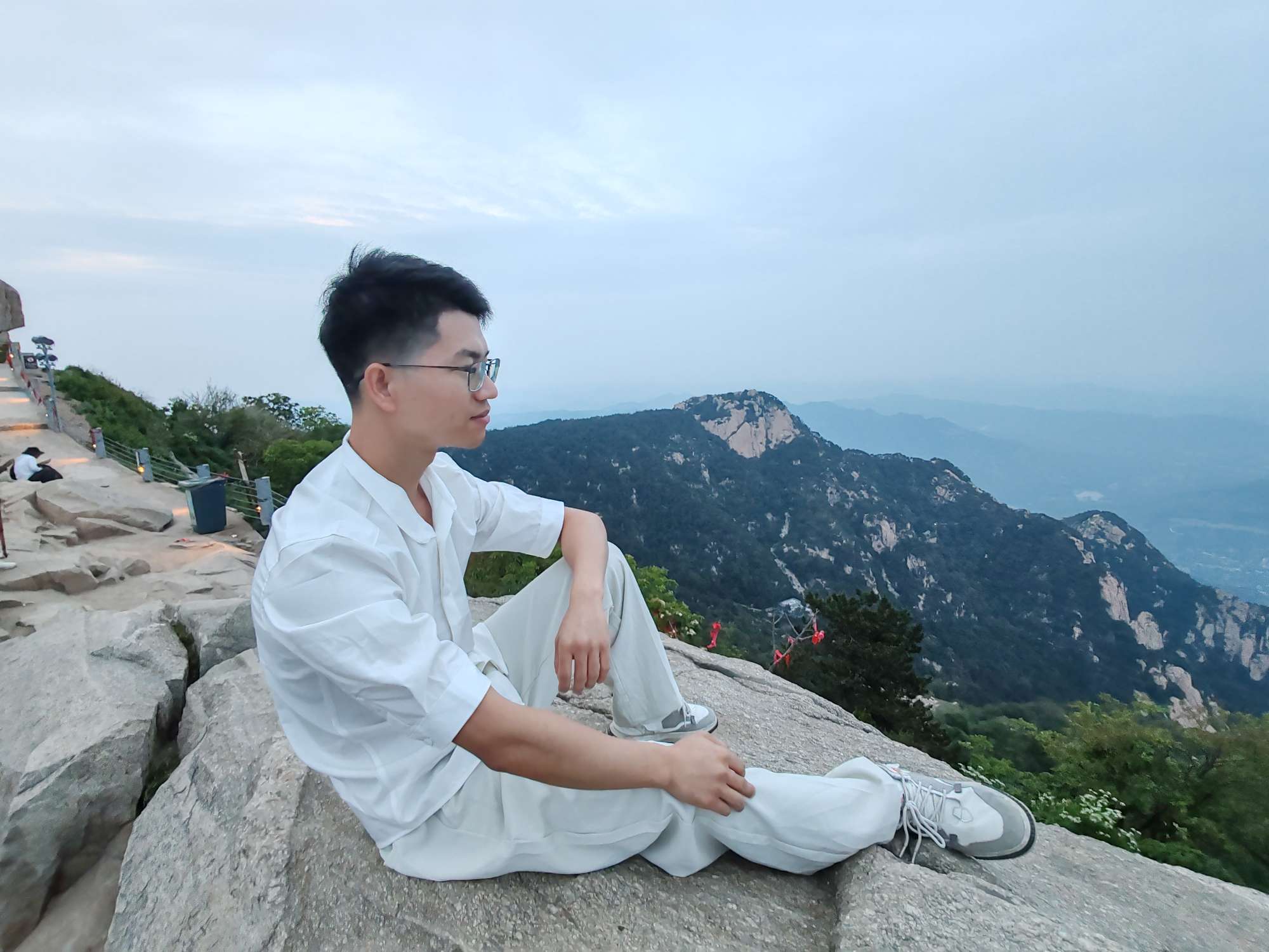 找搭子