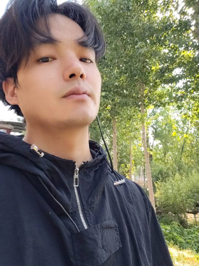 找搭子