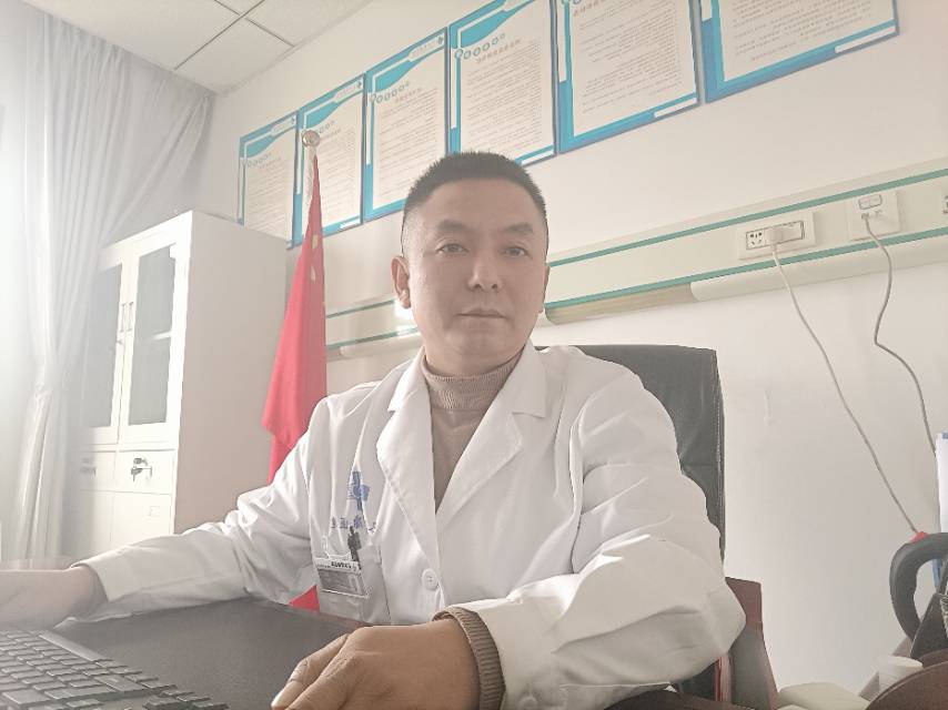 找搭子