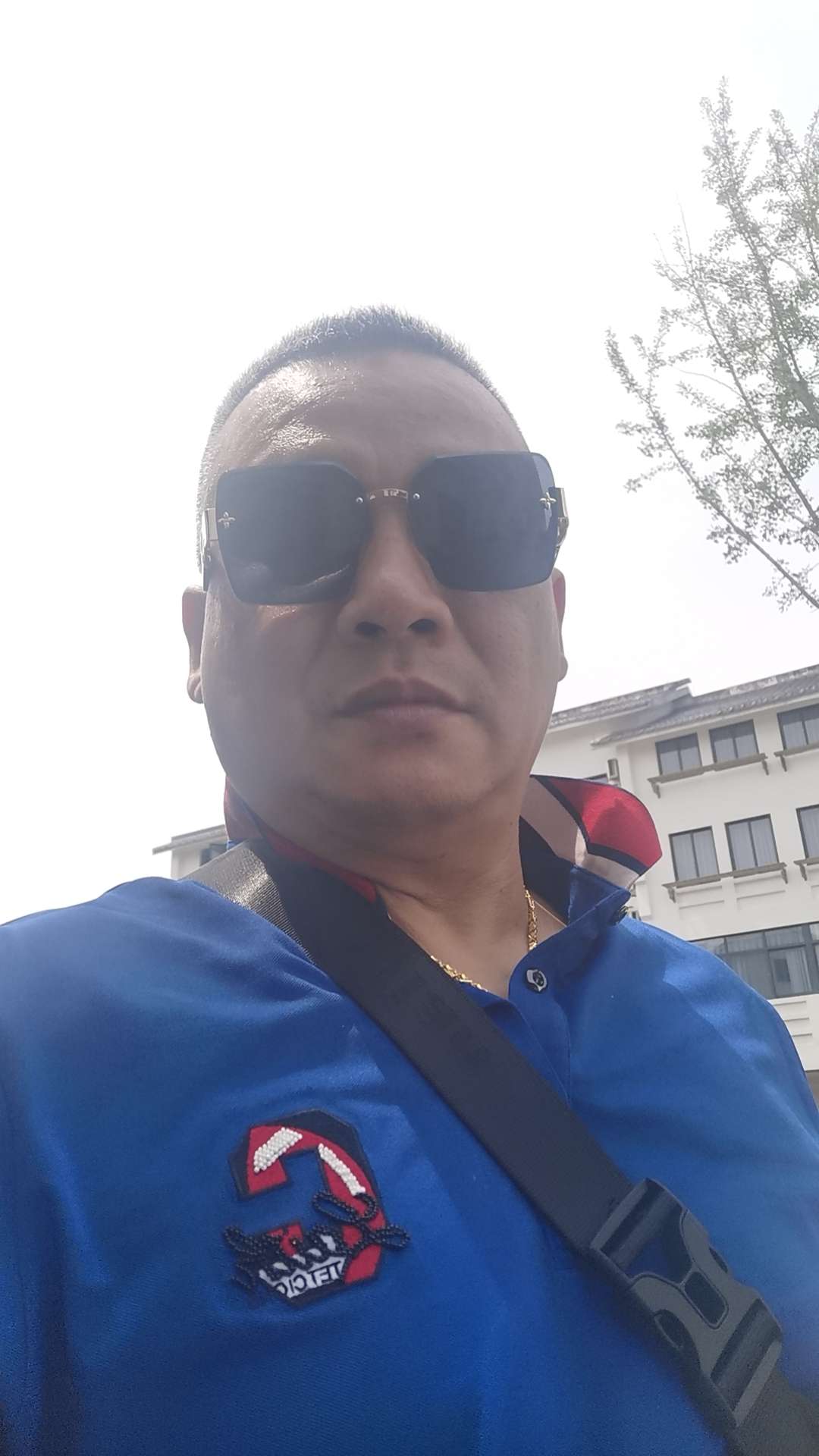 找搭子