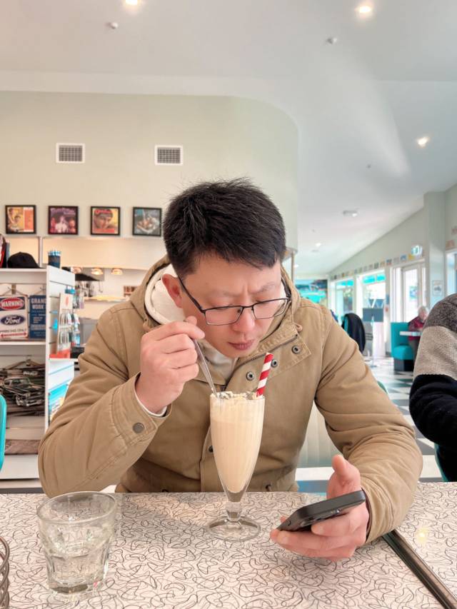 找搭子